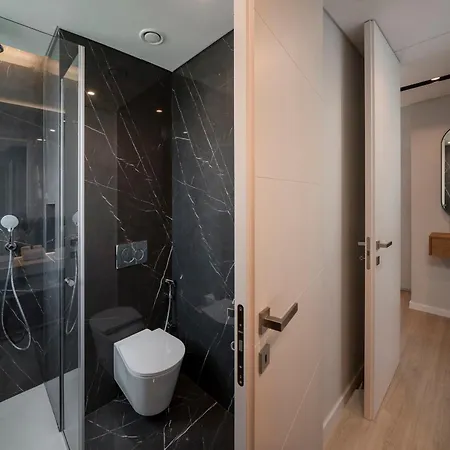 Maravilhas Ii By An Island * Funchal (Madeira)