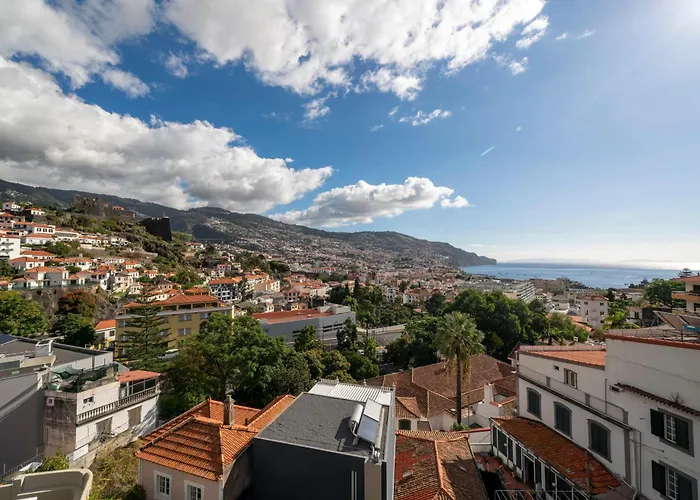 Maravilhas Ii By An Island *